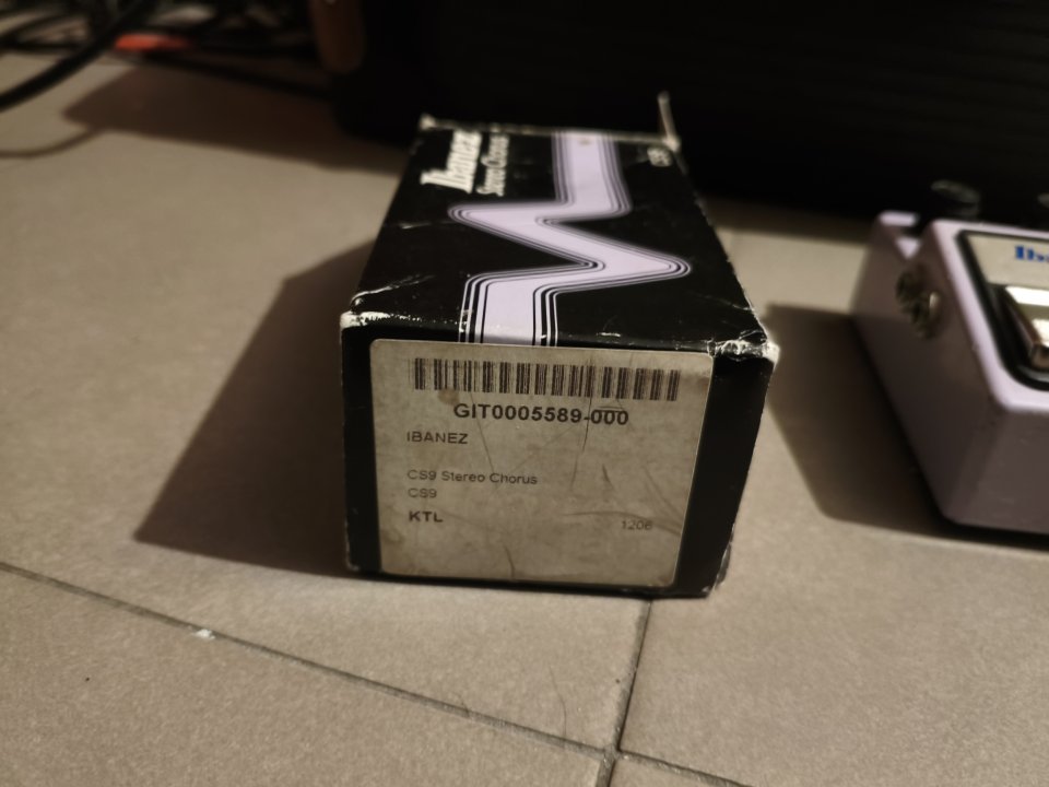 Ibanez Chorus CS9 de segunda mano · Foto 2 de 4 · Valladolid · 150 €