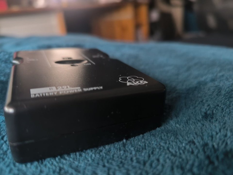 AKG B 29 L - Mezclador y Alimentador Phantom (MicroMic) - Nuevo (old stock)