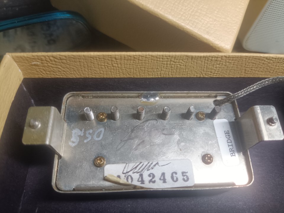 Seymour Duncan antiquity humbucker puente de segunda mano · Foto 3 de 5 · Madrid · 150 €