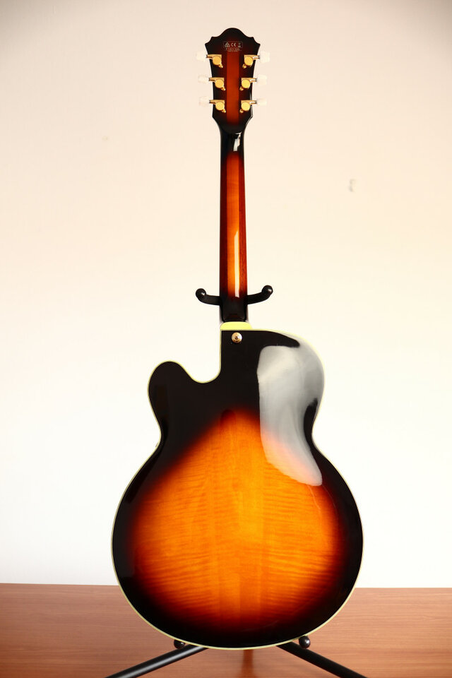 Guitarra Jazz Ibanez AF200 Prestige