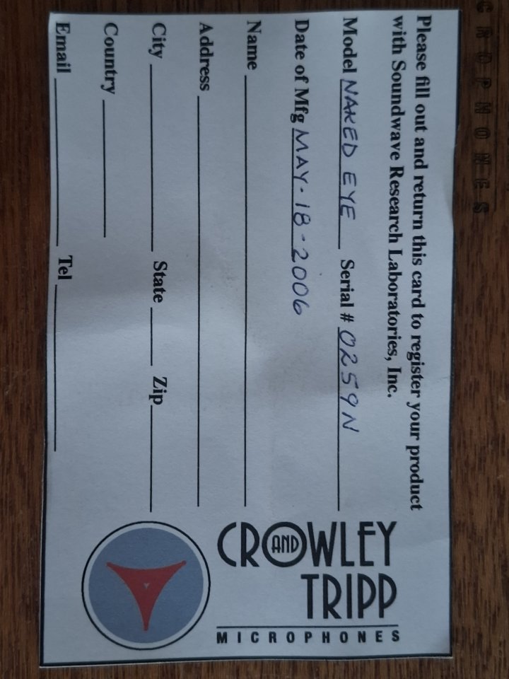 Crowley&Tripp Naked Eye, micro de cinta