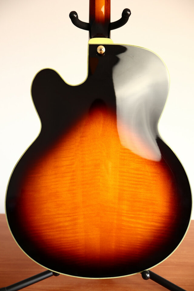 Guitarra Jazz Ibanez AF200 Prestige