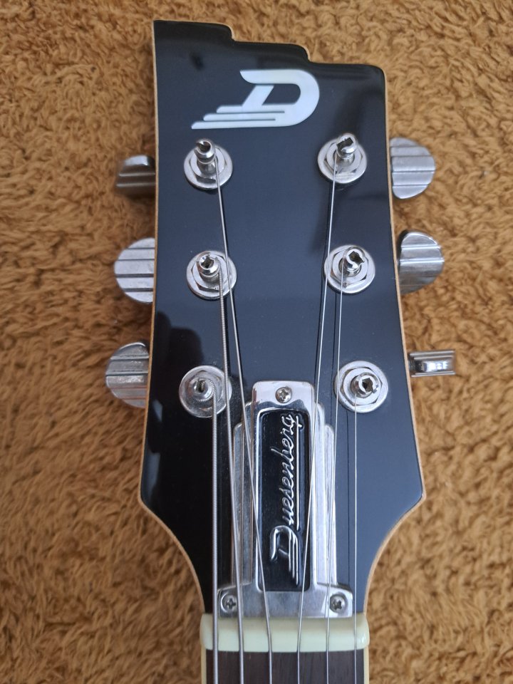 Duesenberg Starplayer TV de segunda mano · Foto 3 de 10 · Zaragoza · 1700 €