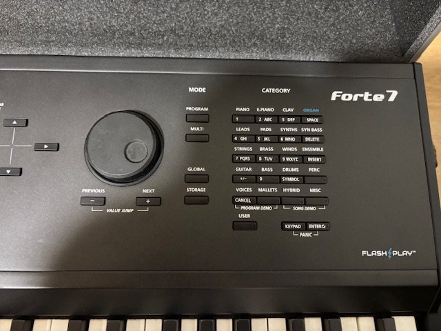 KURZWEIL FORTE 7