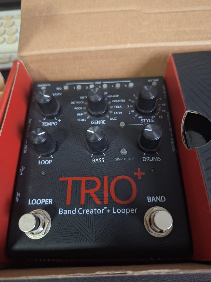 Digitech Trio + band creator y switcher FS3X Envío incluido de segunda mano · Foto 3 de 4 · Las Palmas · 190 €