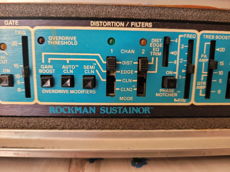 Rocktron sustainer+Stereo Chorus Delay