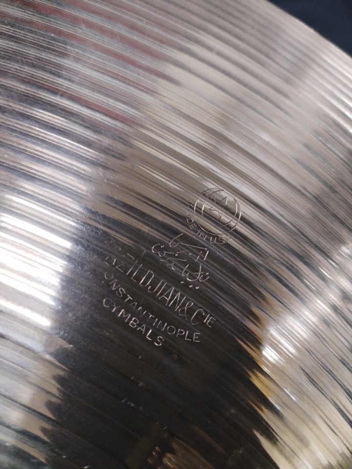 Hi Hat 16" Avedis 70's