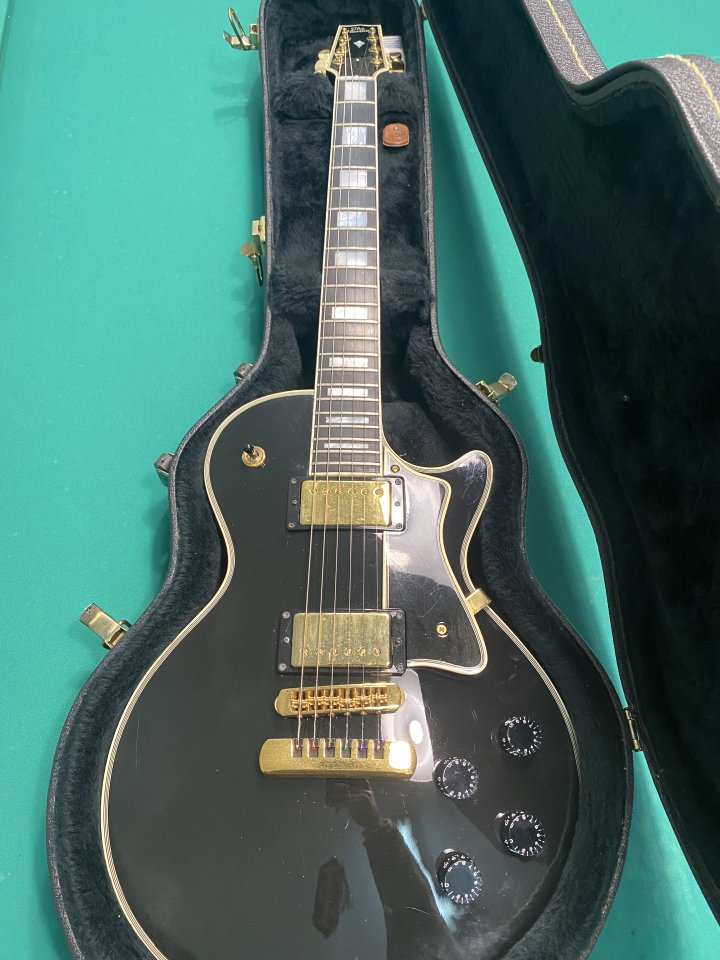 Guitarra Heritage H 157