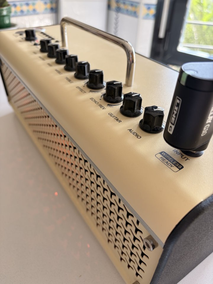 Amplificador Yamaha THR30II + Relay G10T de segunda mano · Foto 3 de 8 · Madrid · 440 €