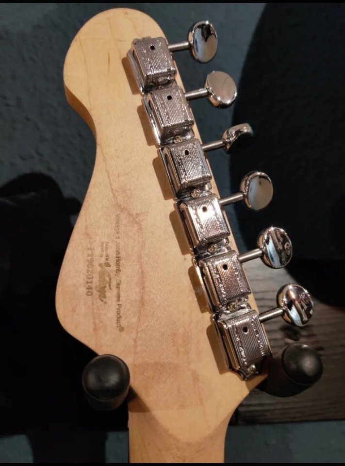 Vintage Icon V6 P90s Fiesta Red 300E ENVÍO INCLUIDO