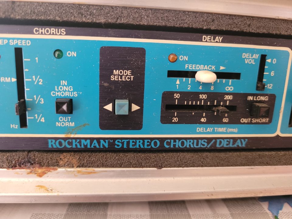 Rocktron sustainer+Stereo Chorus Delay