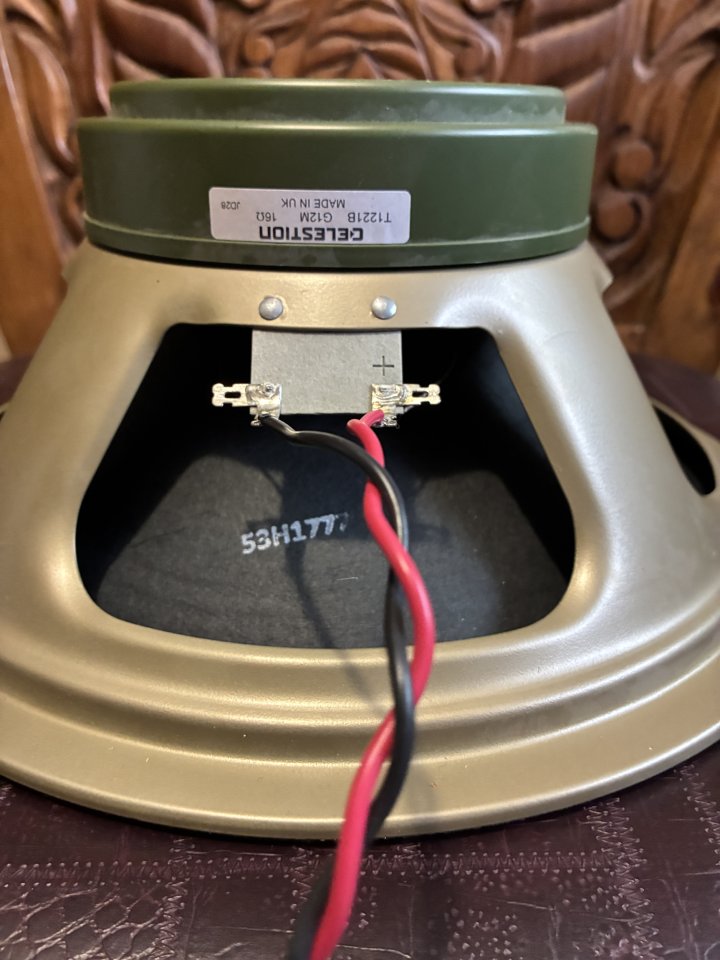 Celestion G12M Greenback UK de segunda mano · Foto 1 de 2 · Granada · 100 €