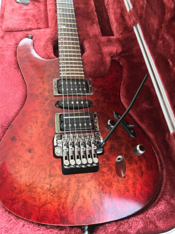 Ibanez  Made in Japon