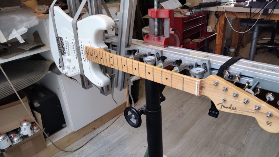 Fender American Original 50s Stratocaster color blanco