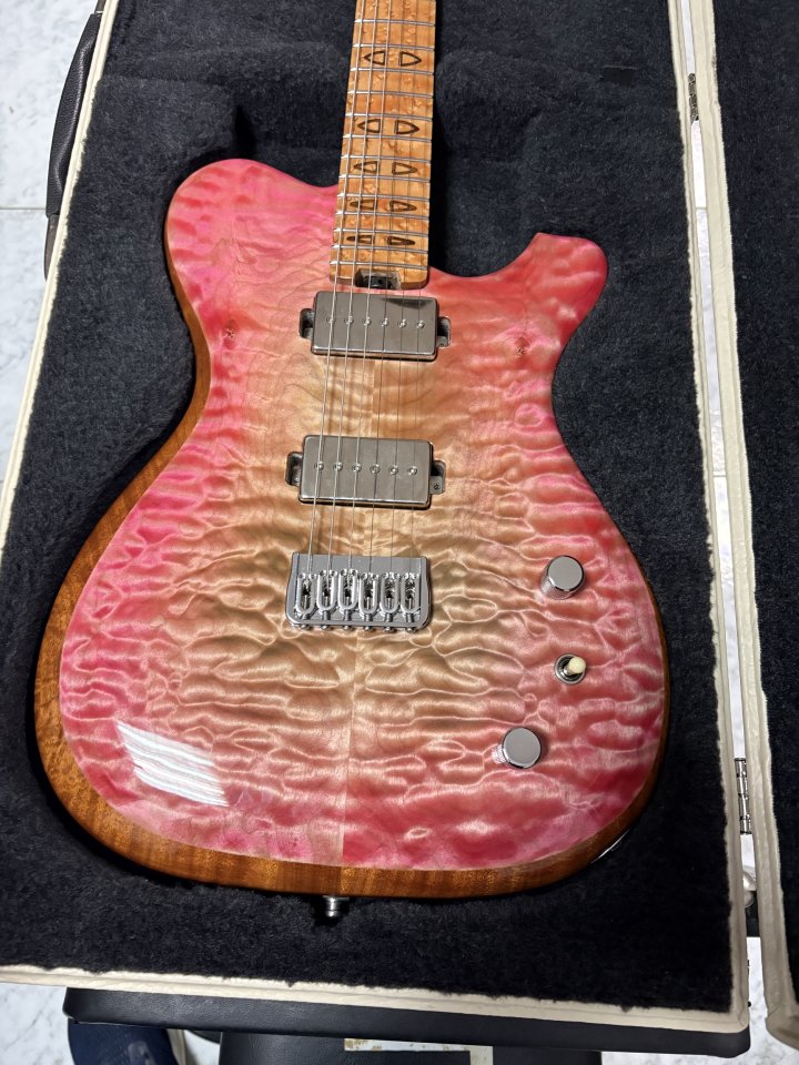 Guitarra 10 aniversario jorge moreno de segunda mano · Foto 2 de 8 · Illes Balears · 2500 €