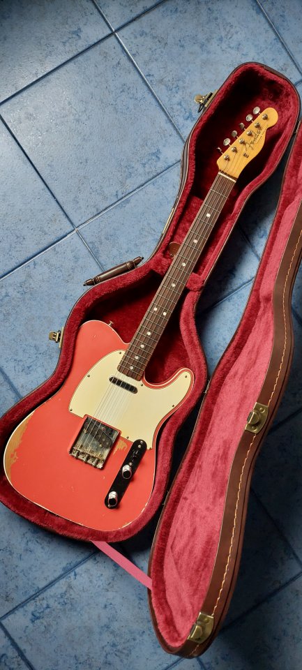 Fender Telecaster American Original 60s Fiesta Red (2018) de segunda mano · Foto 1 de 5 · Asturias