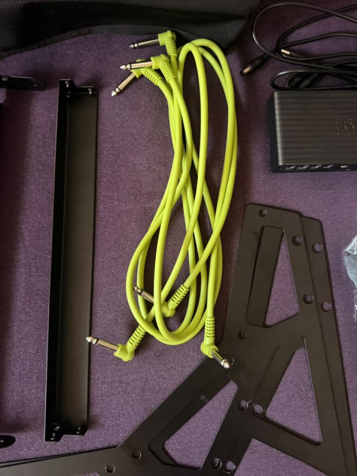 Moog Sound Studio Accessory Kit completo de segunda mano · Foto 3 de 9 · Girona · 129 €