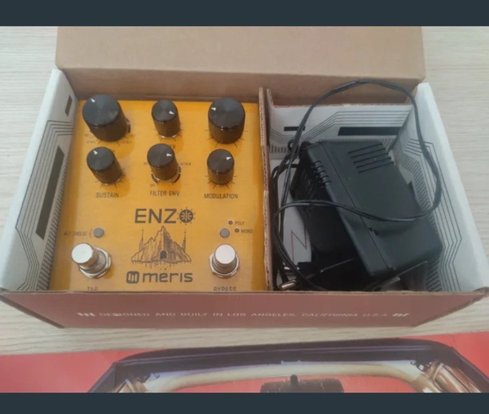Enzo Meris de segunda mano · Foto 5 de 7 · Barcelona · 240 €