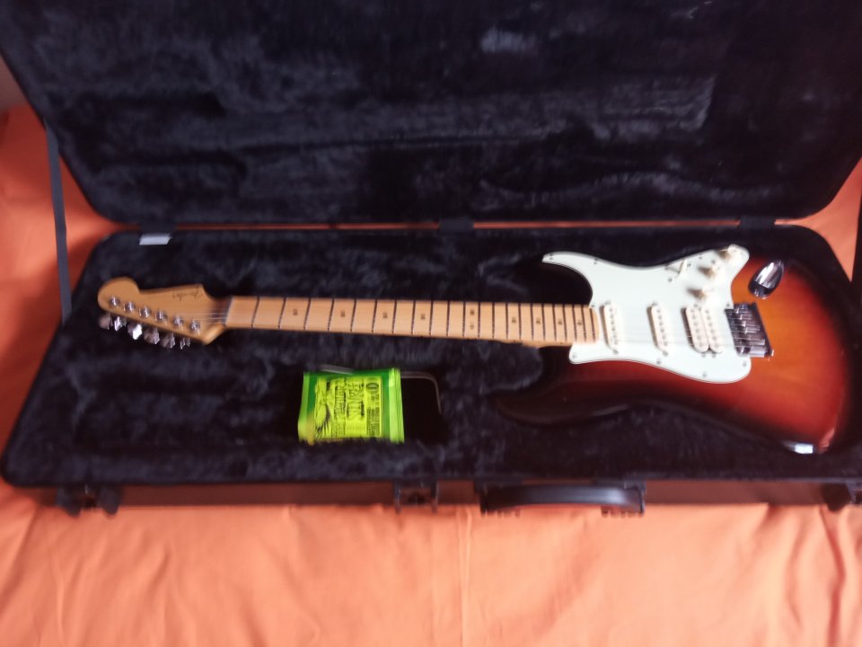Fender American Deluxe Strato