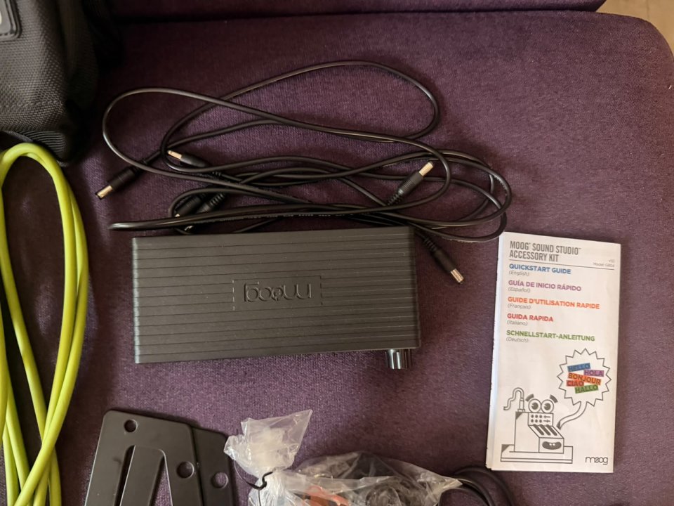 Moog Sound Studio Accessory Kit completo de segunda mano · Foto 4 de 9 · Girona · 129 €