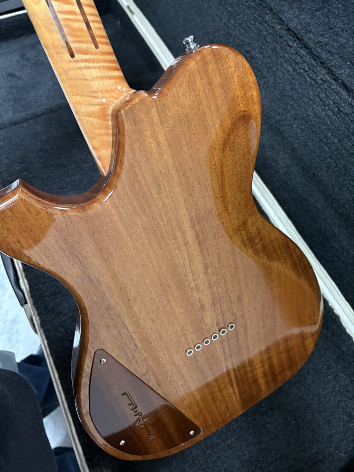 Guitarra 10 aniversario jorge moreno de segunda mano · Foto 7 de 8 · Illes Balears · 2500 €