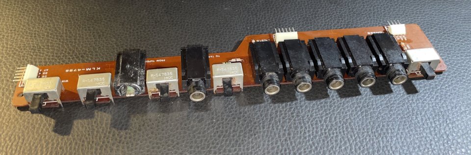 Korg Poly 61 para reparar de segunda mano · Foto 6 de 7 · Barcelona · 250 €
