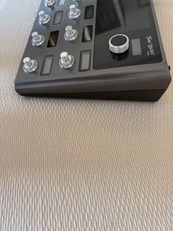 Fender Tone Master Pro + Mission pedal + Rockboard + ENVÍO INCLUIDO de segunda mano · Foto 4 de 7 · Murcia · 1250 €