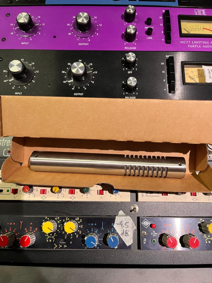 Bumblebee RM5 cinta nueva