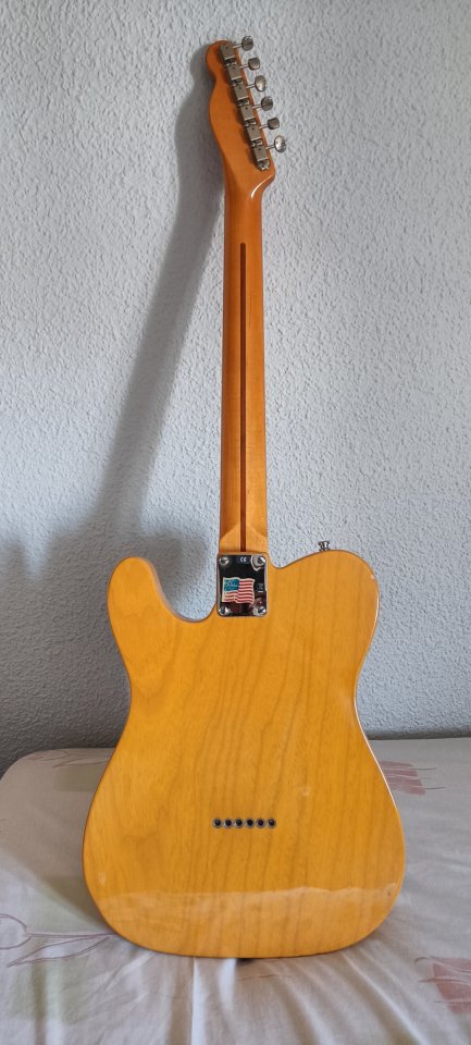 Fender Telecaster AVRI 52 año 2000 de segunda mano · Foto 6 de 10 · Madrid · 1800 €