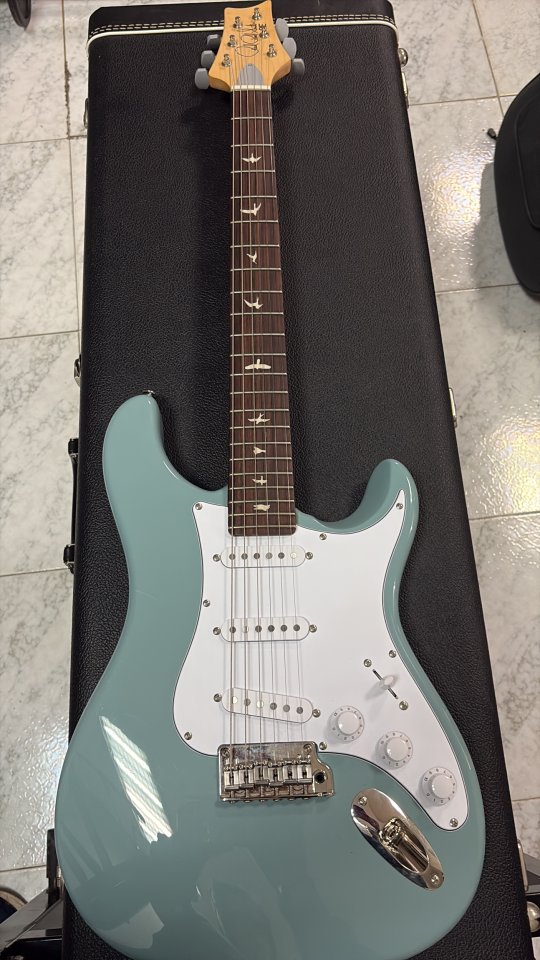 Guitarra prs se silversky john mayer de segunda mano · Foto 1 de 7 · Illes Balears · 550 €