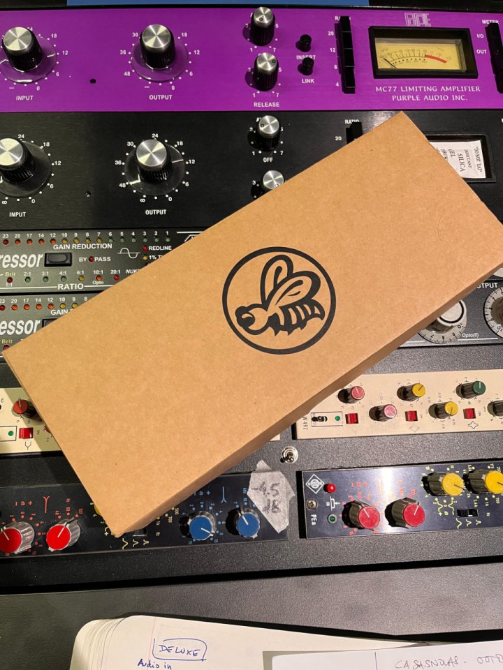 Bumblebee RM5 cinta nueva