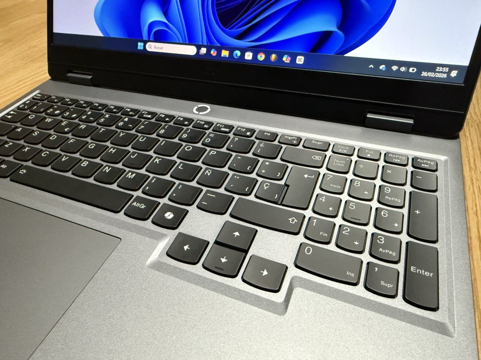 Portátil Lenovo LOQ 15IAX9 i5-12450HX