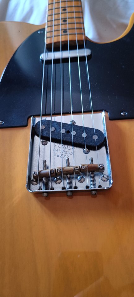 Fender Telecaster AVRI 52 año 2000 de segunda mano · Foto 8 de 10 · Madrid · 1800 €