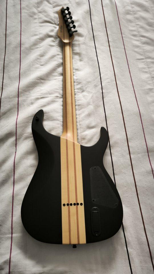 Harley benton Amarok baritona zurda zurdos