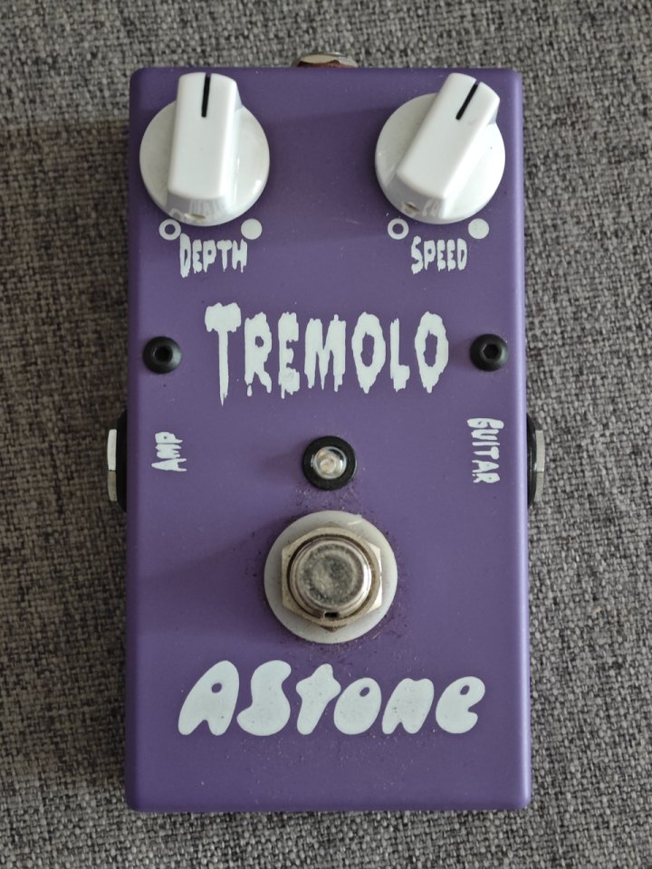 Astone Tremolo de segunda mano · Foto 1 de 6 · Girona · 65 €