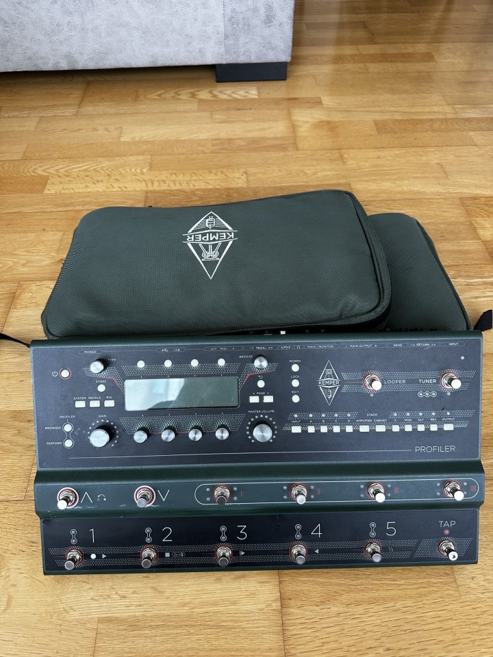 (O cambio) Kemper Stage + funda original de segunda mano · Foto 2 de 3 · Lugo · 900 €