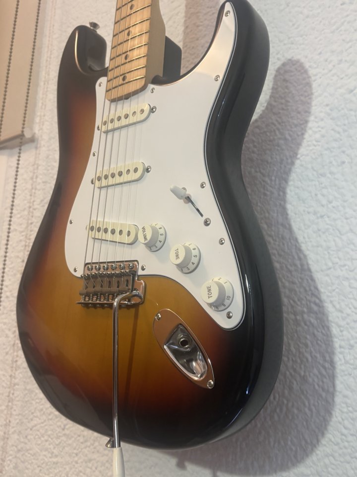 Fender Stratocaster Japan 2010 de segunda mano · Foto 2 de 6 · Barcelona · 896 €