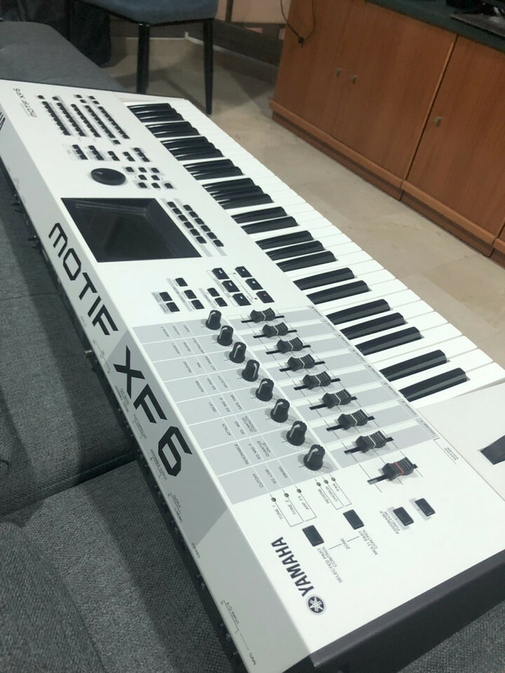 Yamaha Motif XF6 White