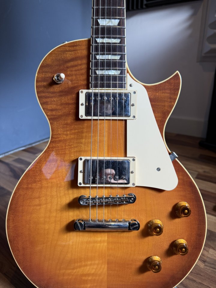 Fgn Les Paul CLS-30R-BF/VV
