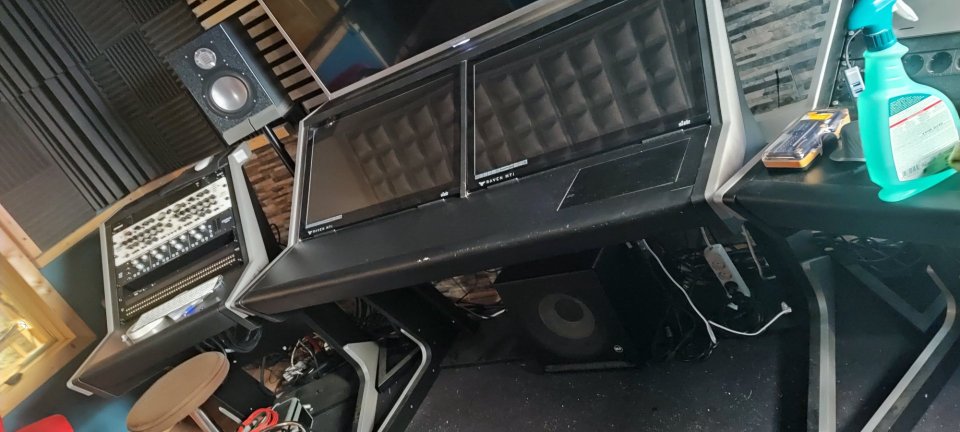 Steven Slate Audio Raven Core Station + 2MTi2