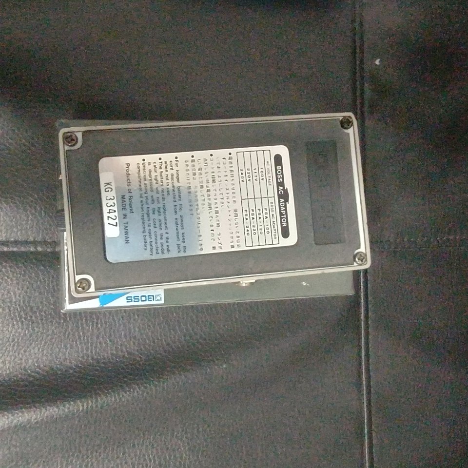 Pedal Boss MT 2 (v1) Metal Zone de segunda mano · Foto 3 de 3 · Málaga · 60 €