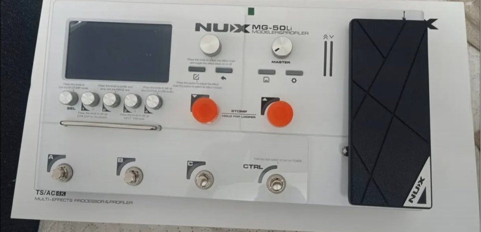 Nux Mg-50 Li de segunda mano · Foto 1 de 4 · Madrid · 320 €