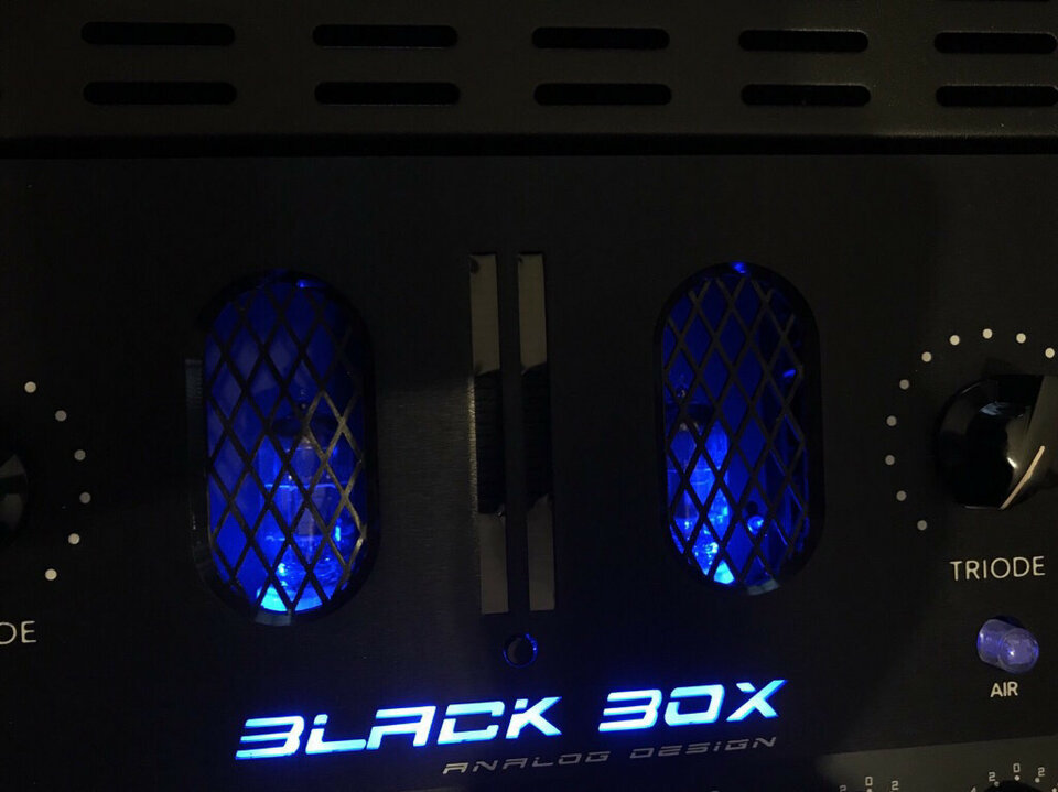 Saturador Black Box Analog Design HG2