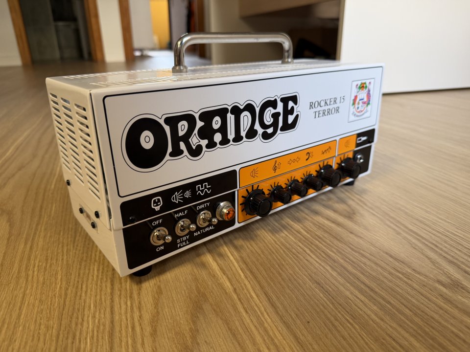 Cabezal Orange Rocker 15 Terror de segunda mano · Foto 1 de 5 · Alicante · 500 €