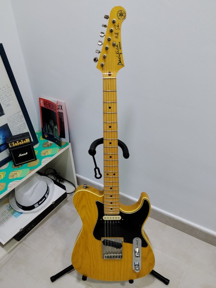 Yamaha Pacifica 1511 Mike Stern