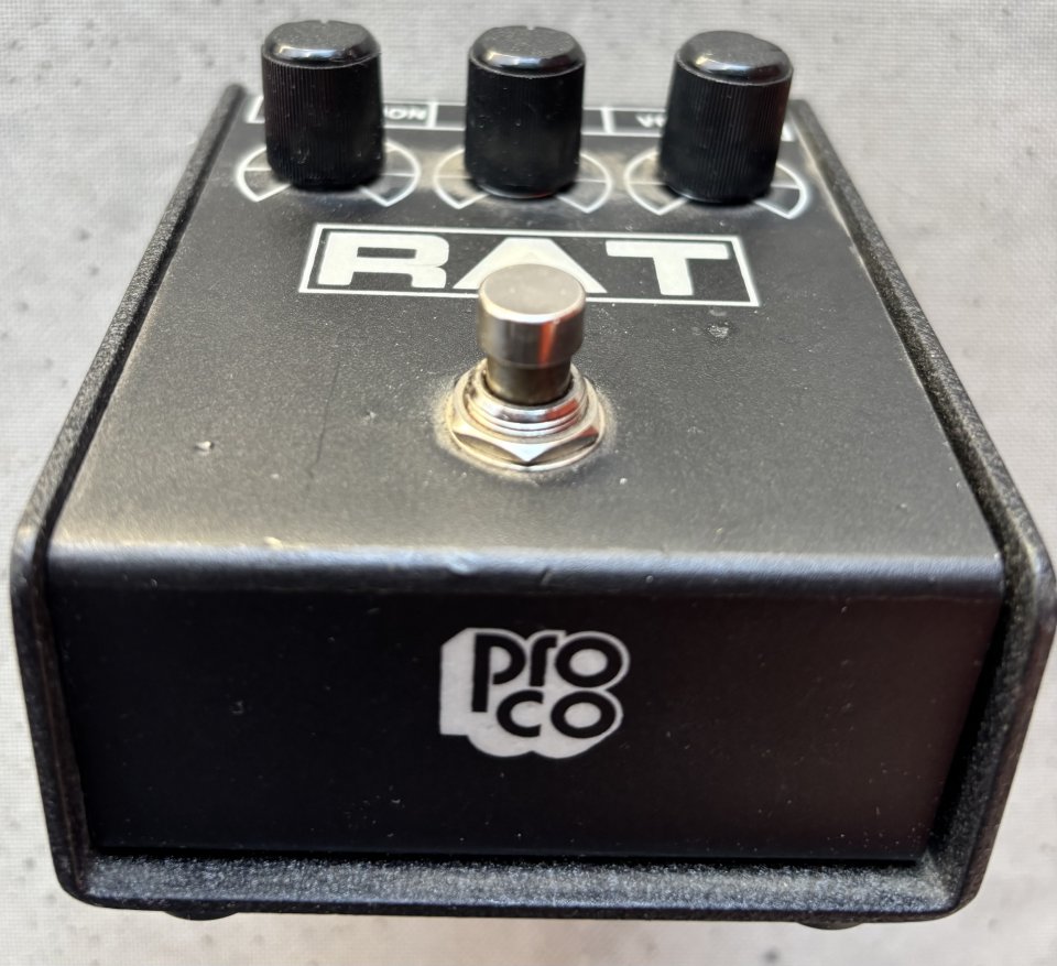 Proco Rat 2 Con LM 308N. Versión 4-B. Año. 2008 Raro.