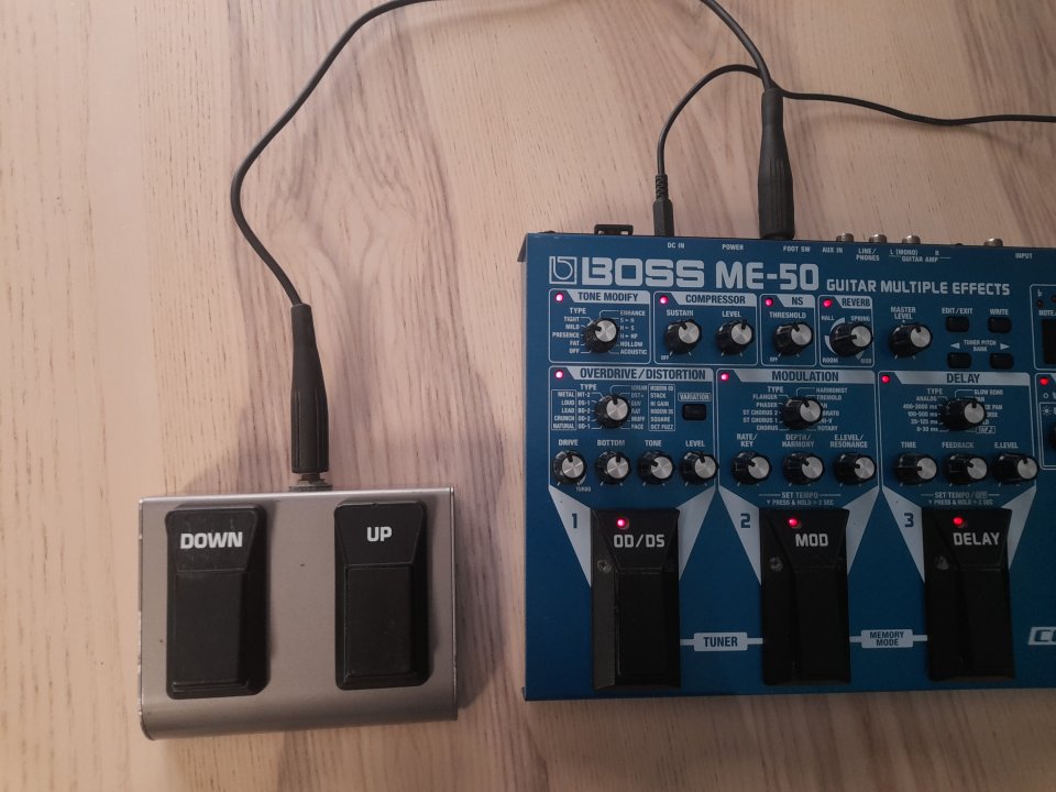 Pedalera Guitarra BOSS ME-50 de segunda mano · Foto 3 de 8 · Tarragona · 100 €