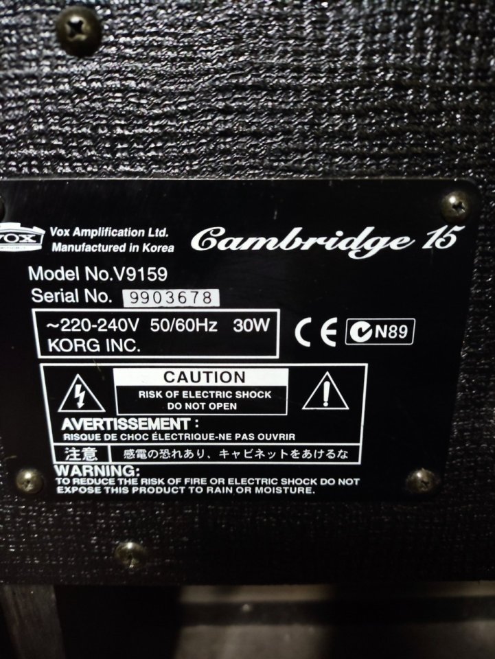 Amplificador Vox Cambridge 15 V9159 de 1999
