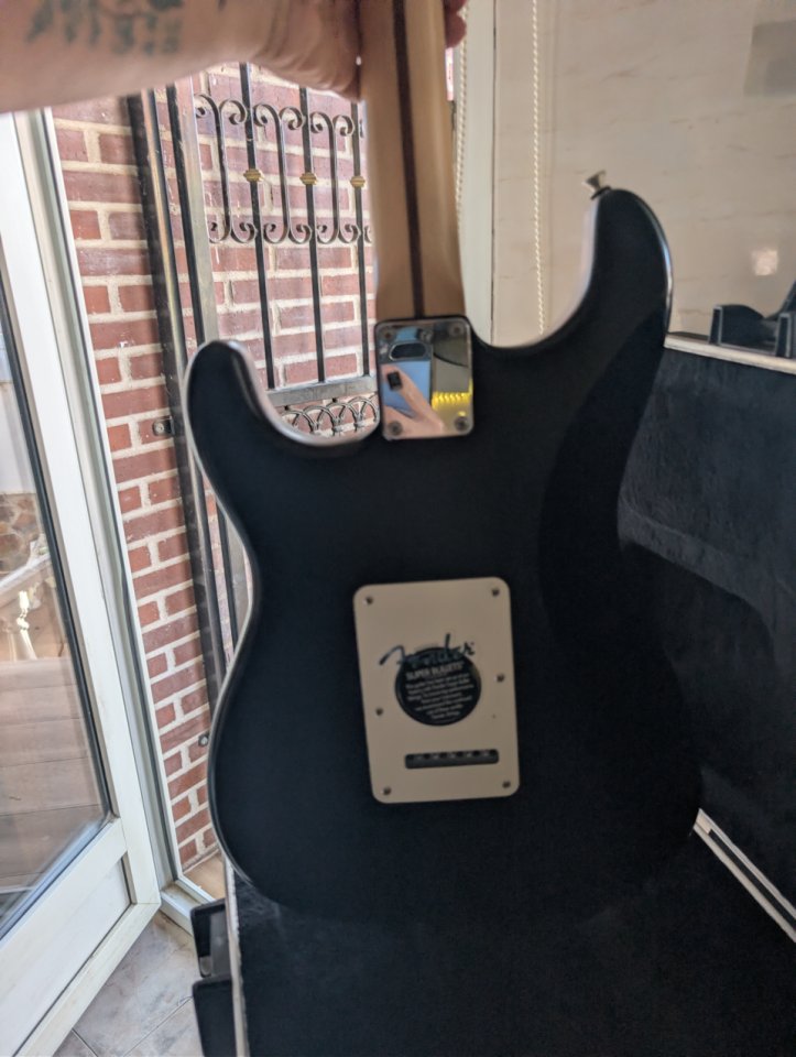 Fender Stratocaster Highway One HSS (USA) - ¡A ESTRENAR / ESTADO DE COLECCIÓN! de segunda mano · Foto 5 de 7 · Toledo · 1595 €