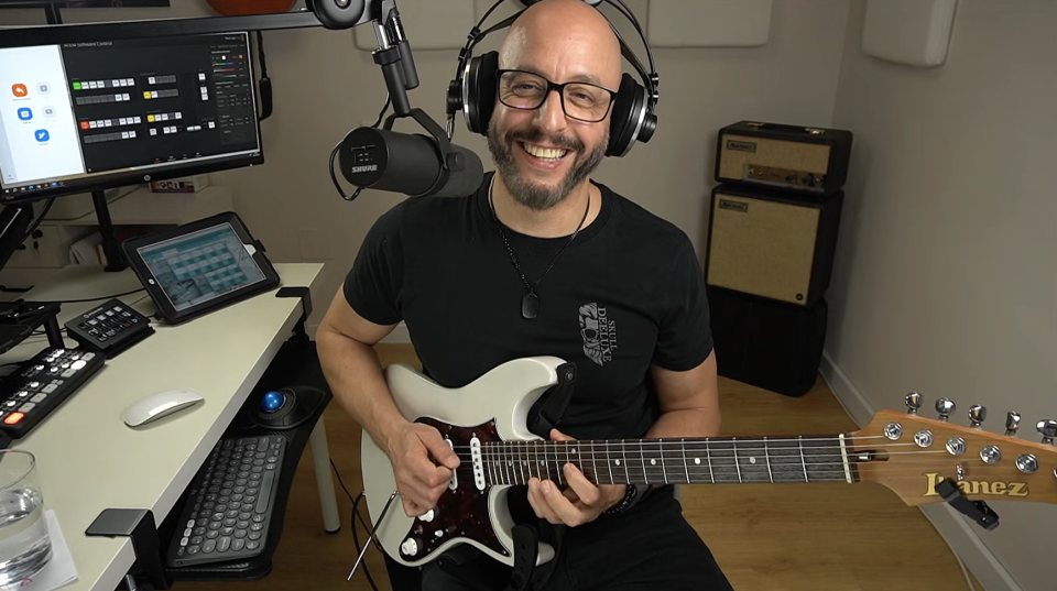 Clases 1 a 1 de guitarra eléctrica — Solo 5 plazas de segunda mano · Foto 1 de 4 · Madrid